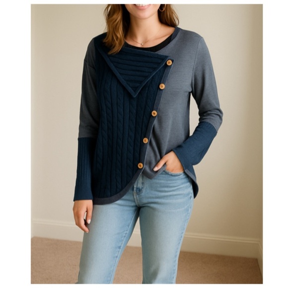 56. Casual chic modern layering style - Picture 1 of 1